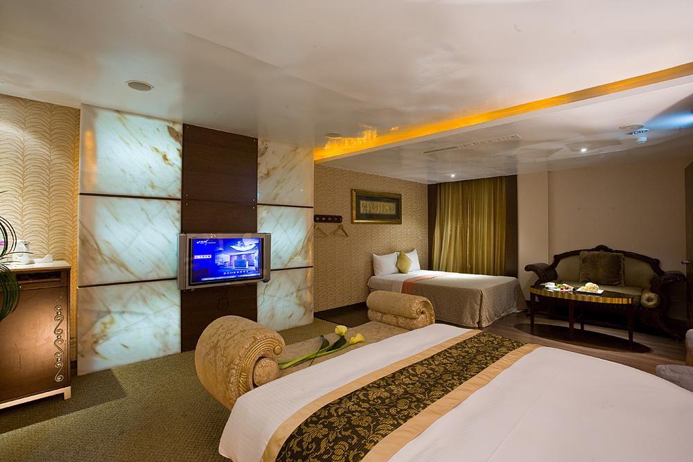Crystal Business Motel Kota Hsinchu Bagian luar foto