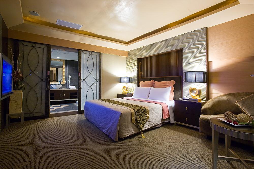 Crystal Business Motel Kota Hsinchu Bagian luar foto