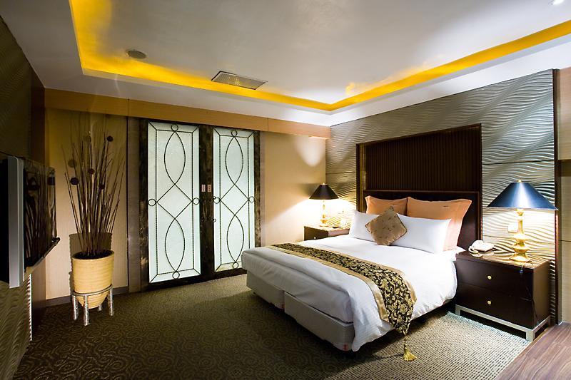 Crystal Business Motel Kota Hsinchu Bagian luar foto