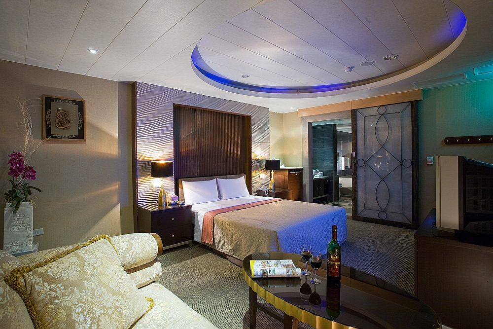 Crystal Business Motel Kota Hsinchu Bagian luar foto